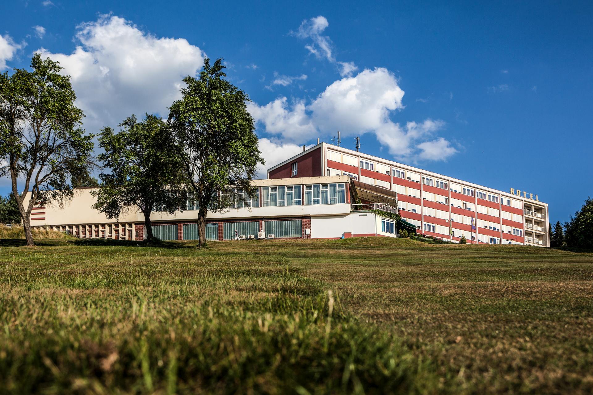 Exteriér Resortu Kostelec